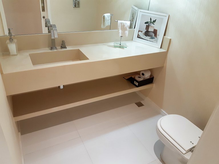 Very cozy apartment at the best spot of Ipanema neighborhood