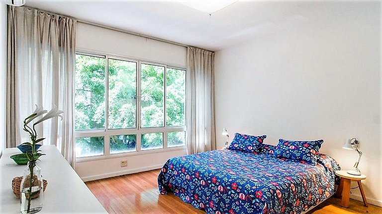 Apartamento 3 quartos com linda vista mar