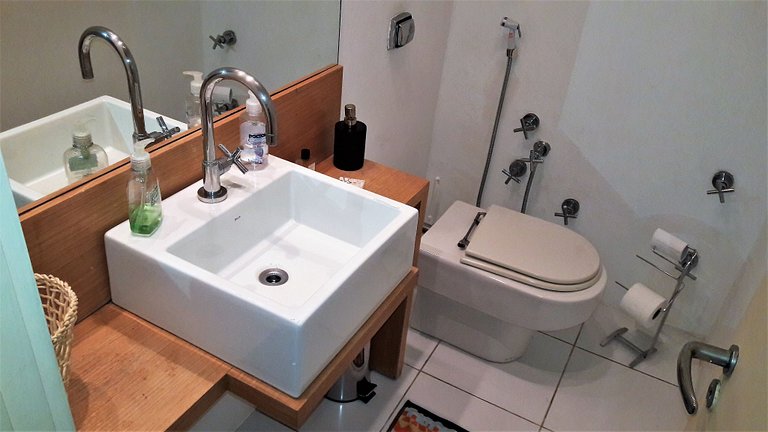 3 bedrooms beach front