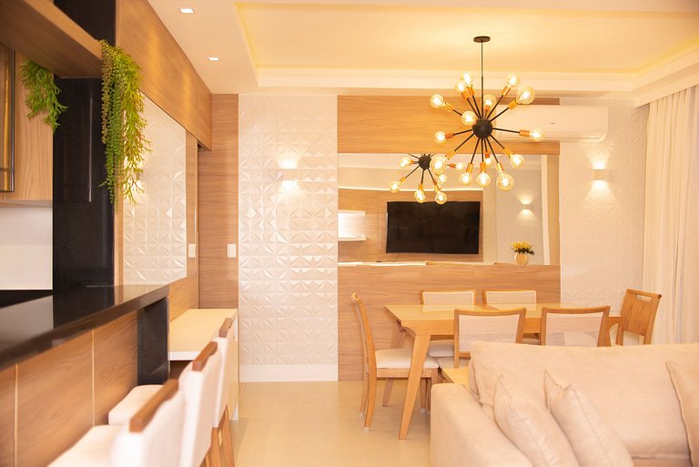 Apartamento luxo 1 quadra da praia C102