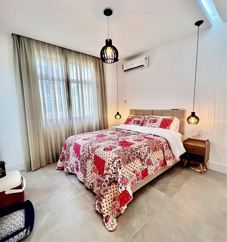 Apartamento alto padrão 1 quadra da praia