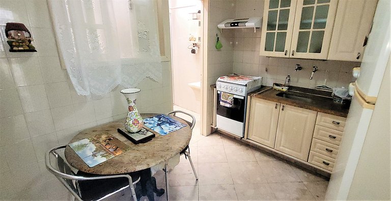 Casa ampla e arejada, apenas 100 metros do mar