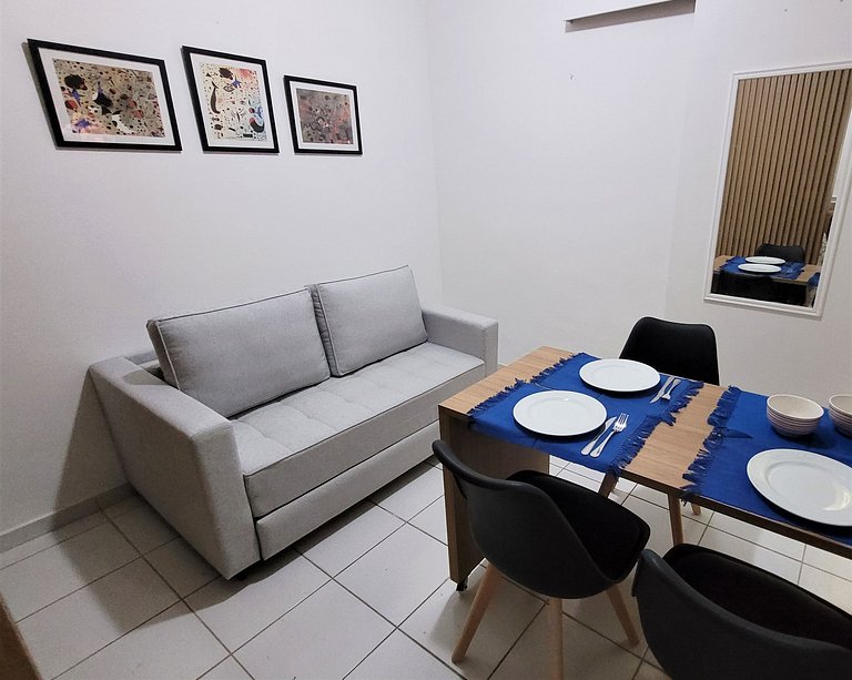 Quarto e sala novo e silencioso