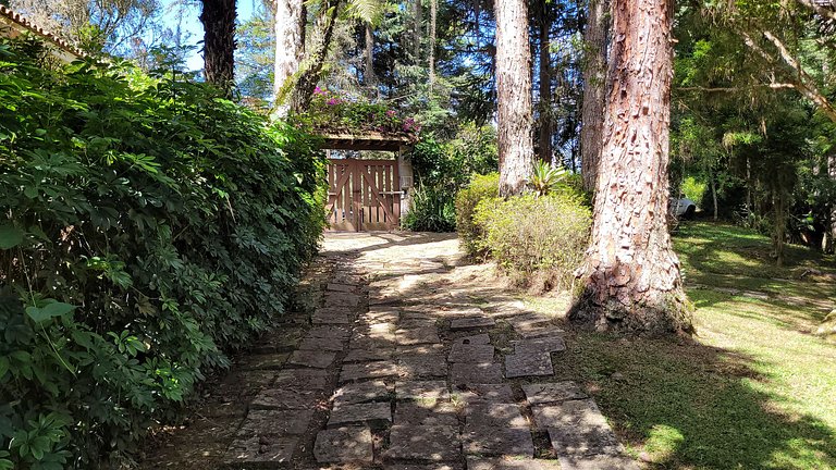 Casa de montaña con piscina en plena naturaleza