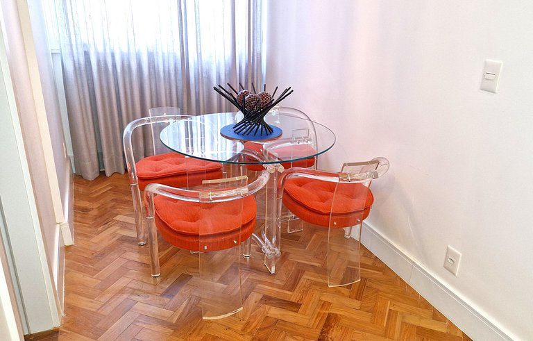 Apartamento 2 quadras da praia C122A