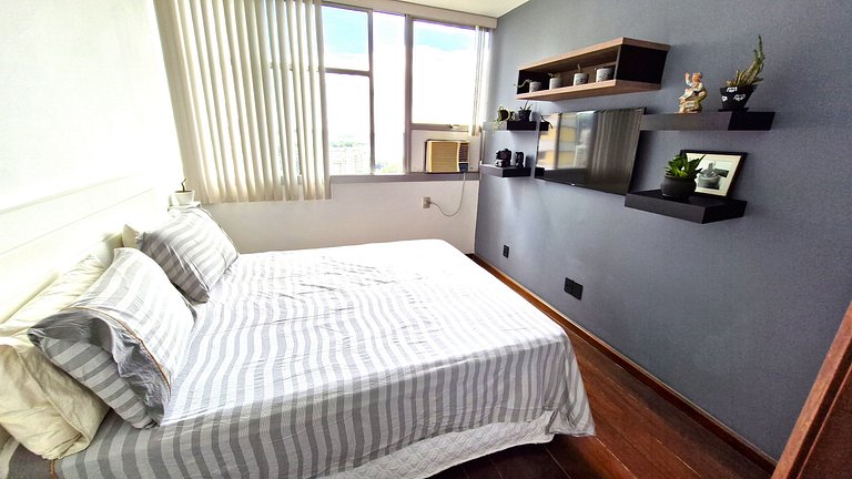 Apartamento silencioso, arejado e bem iluminado