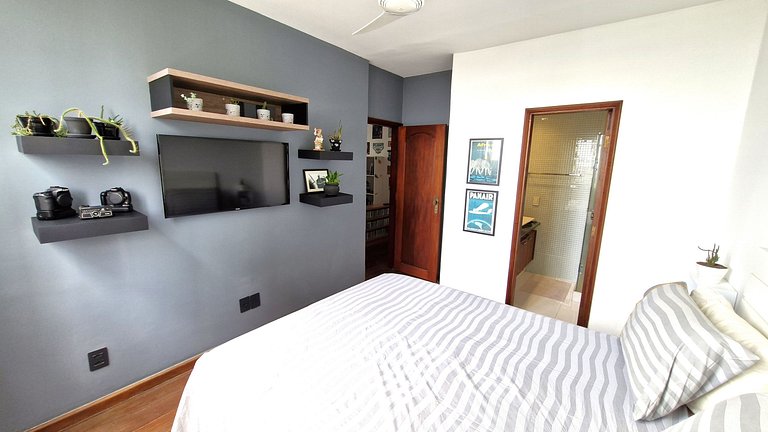Apartamento silencioso, arejado e bem iluminado
