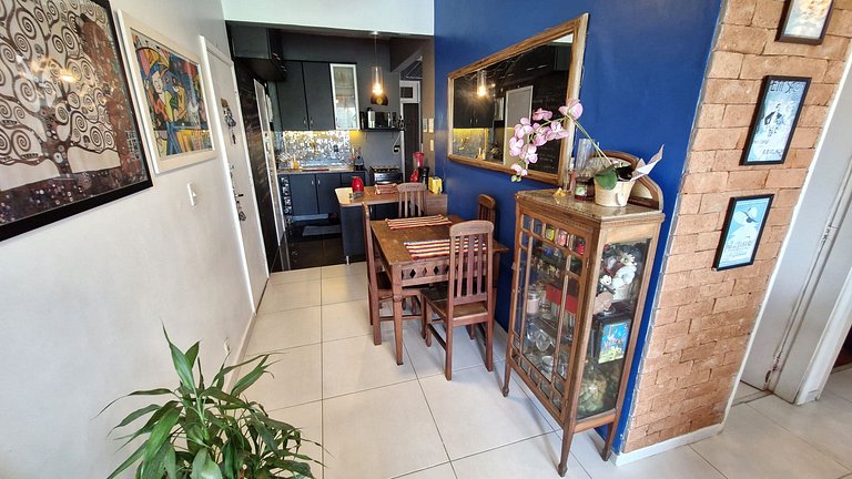 Cozy apartment in leblon for up to 4 people