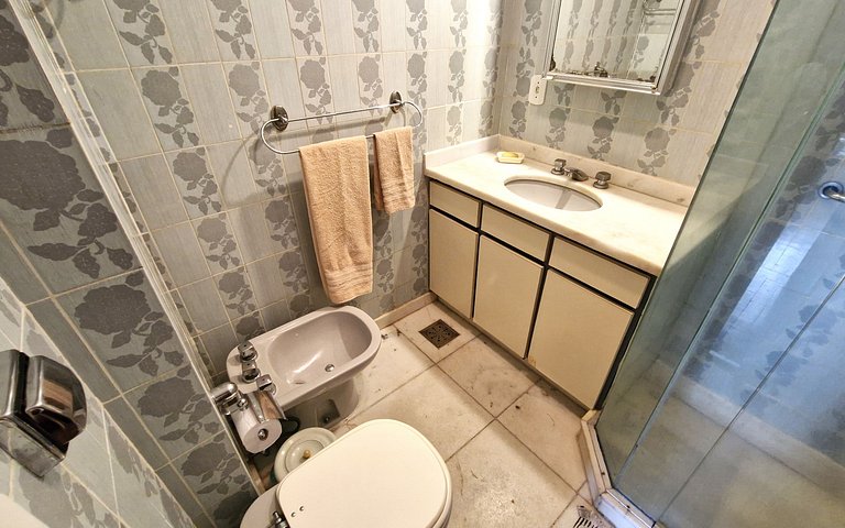 Apto linda vista para 5 pessoas LB205B