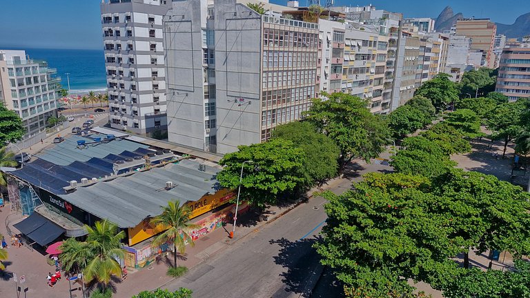 Charmoso apartamento a 1 quadra da praia