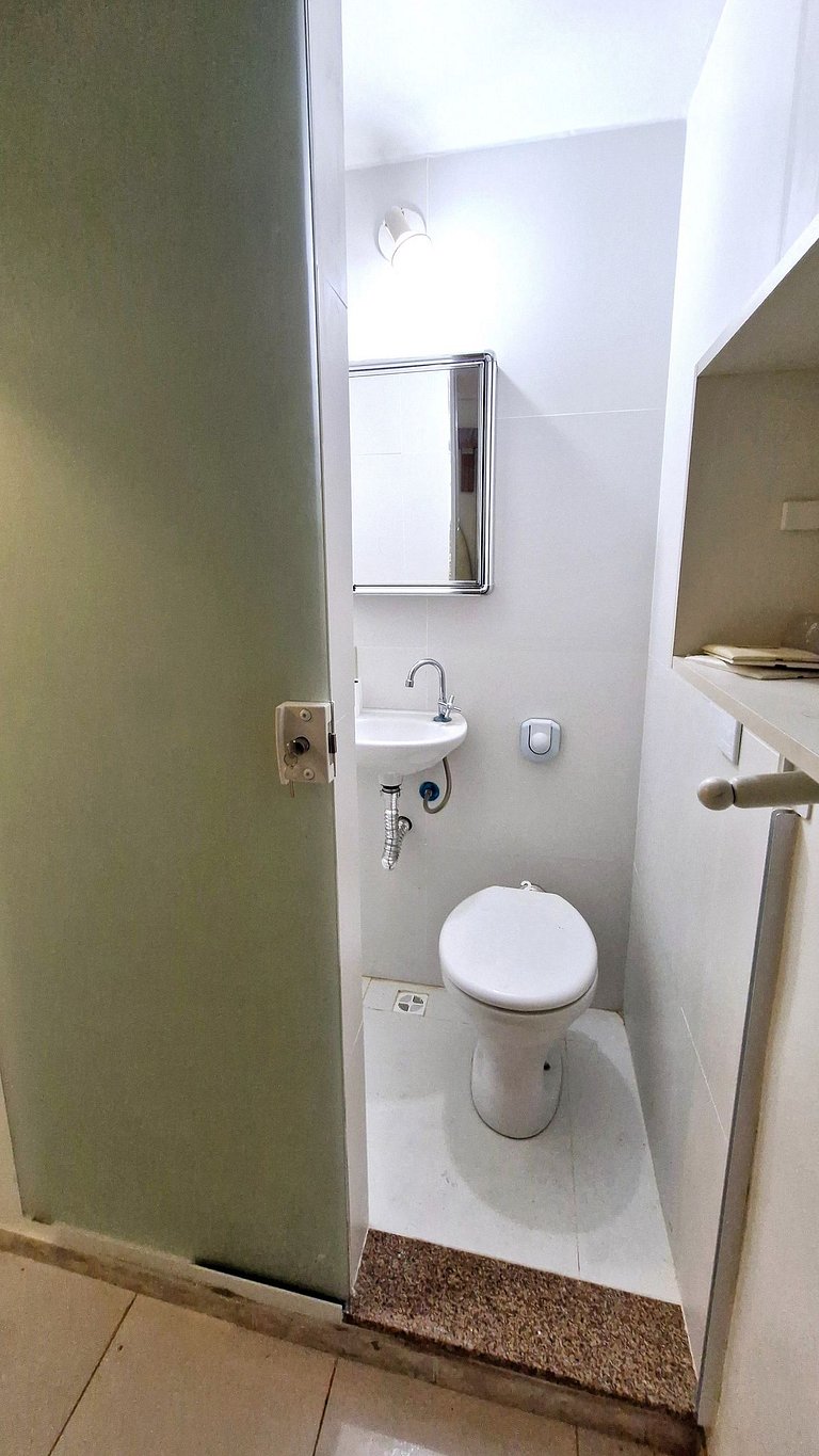 Comfort and privacy close to the metro station
