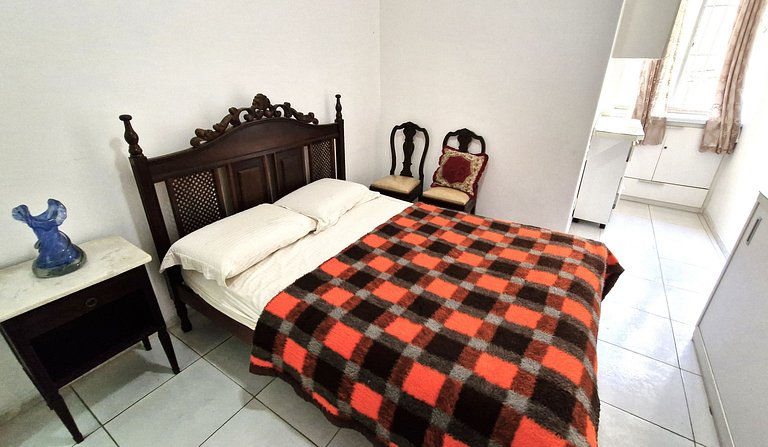 Comfort and privacy close to the metro station