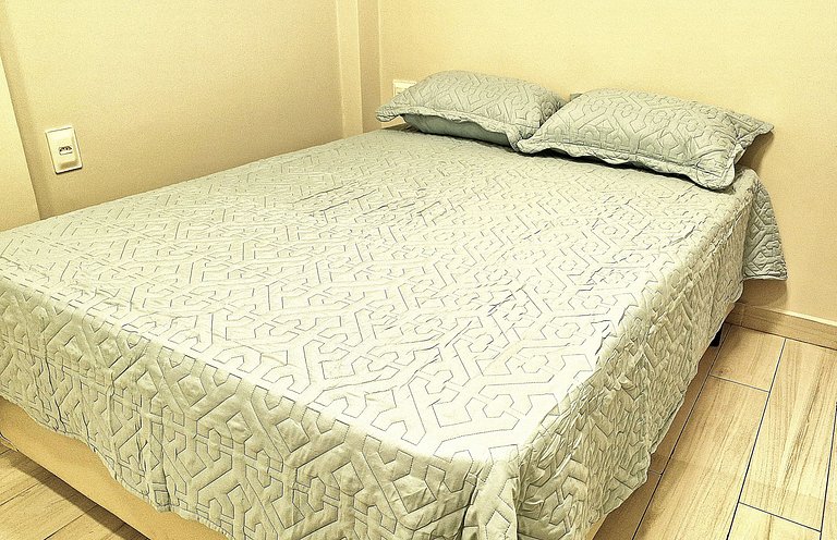 Apartamento silencioso recem reformado