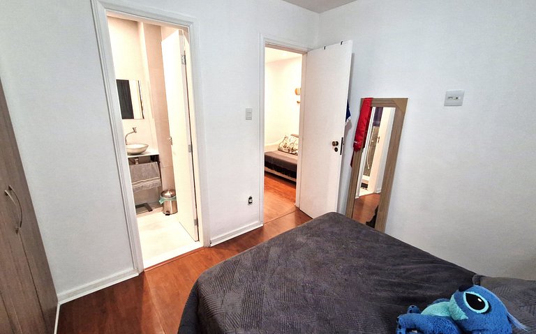 Quarto e sala proximo a praia