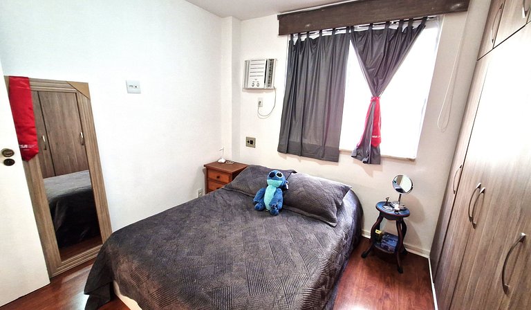 Quarto e sala proximo a praia