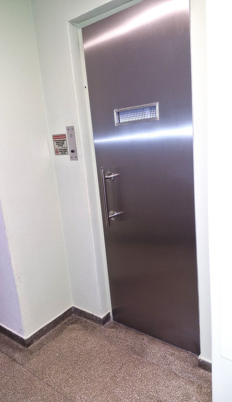 Apto silencioso perto ao Jardim Botânico