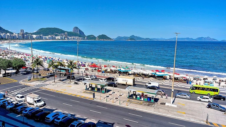 Avenida Atlantica frente mar C113D