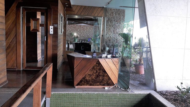 3 bedrooms beach front