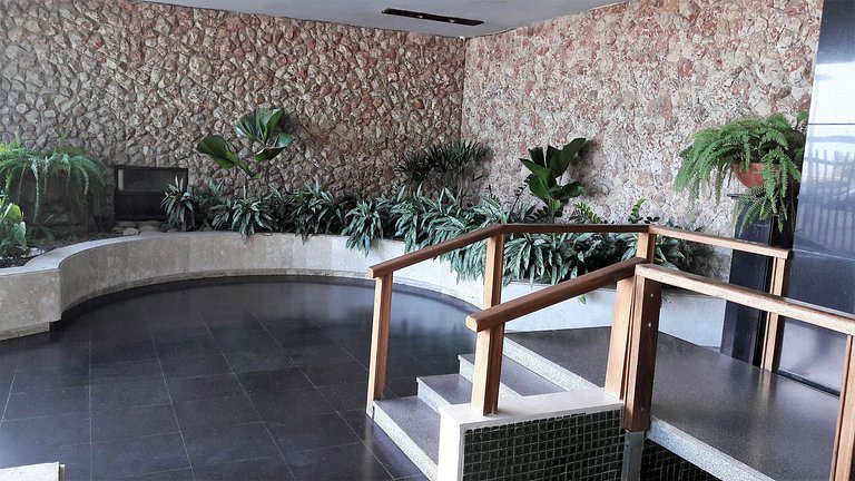 3 bedrooms beach front