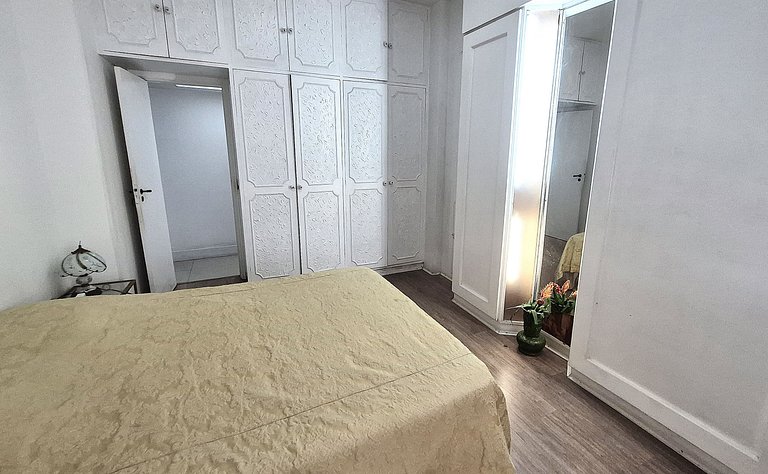 Apartamento 3 quartos com linda vista mar