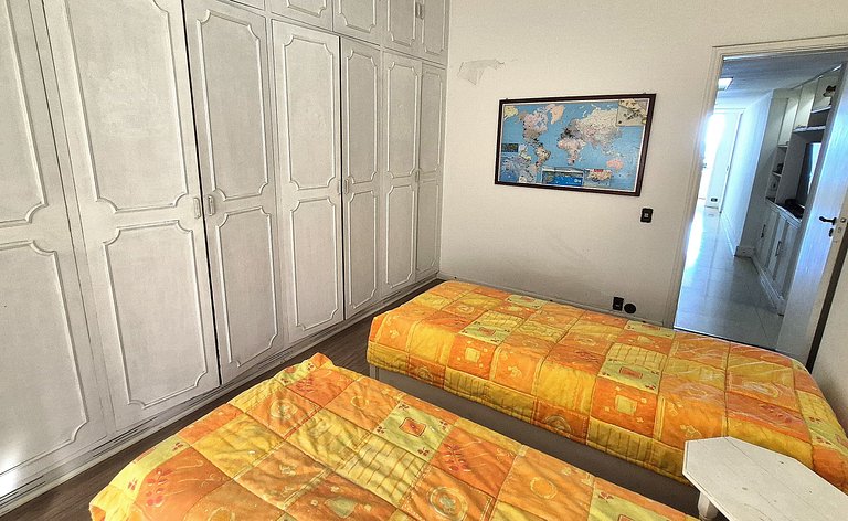 Apartamento 3 quartos com linda vista mar