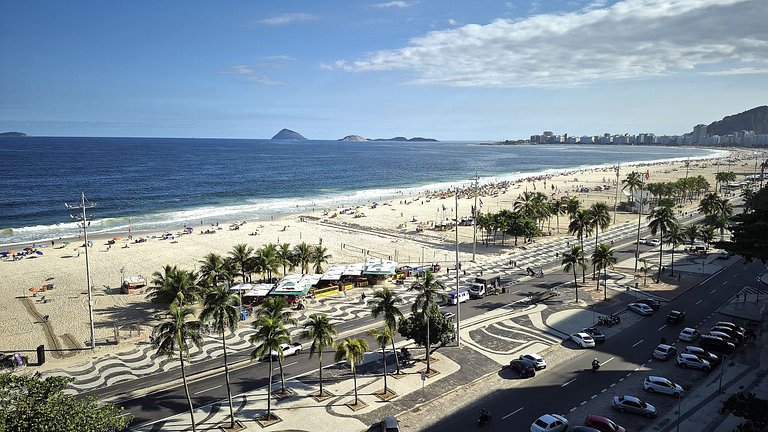 Apartamento 3 quartos com linda vista mar