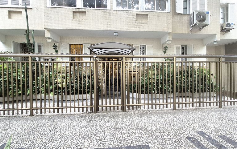 Privacidade e conforto poucos passos da praia