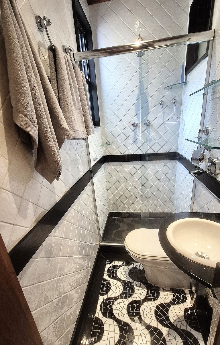 Privacy and comfort few steps from the beach