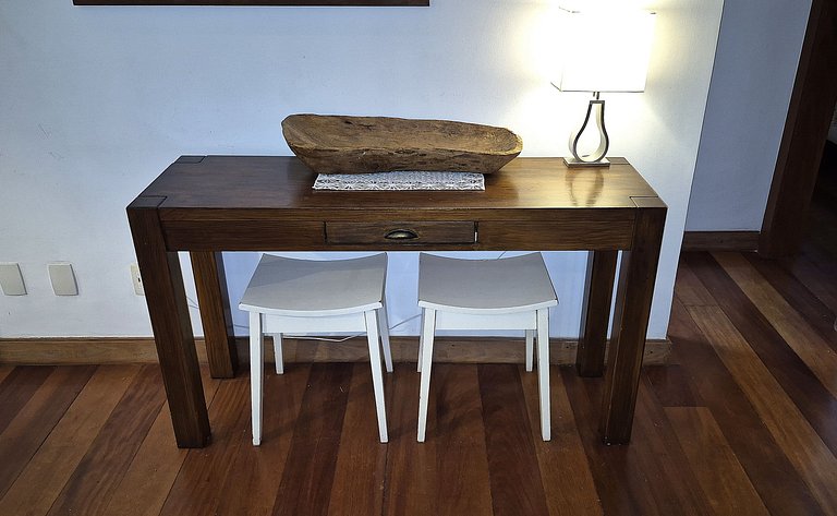 Cozy Ipanema refuge: Private, steps from the Beach