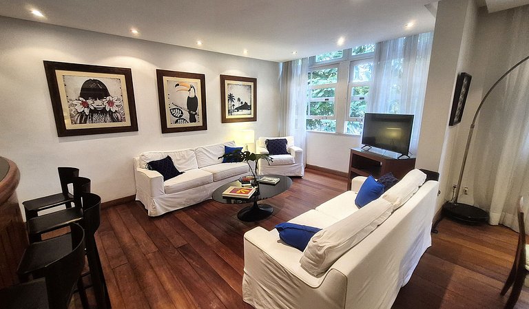 Privacy and comfort few steps from the beach