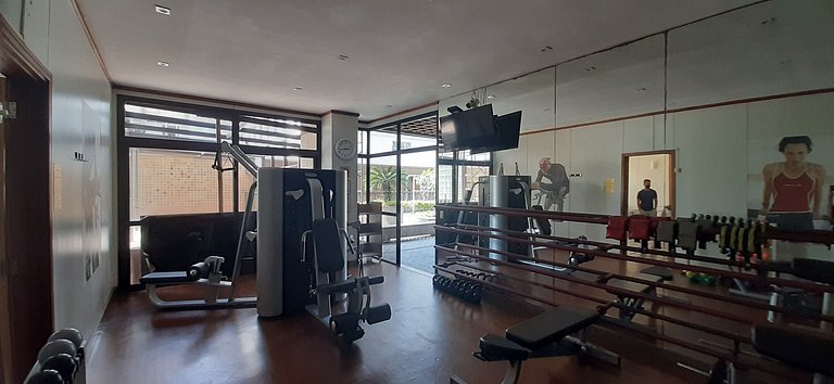 Apartamento com serviços e vista ao mar, Lagoa e Cristo
