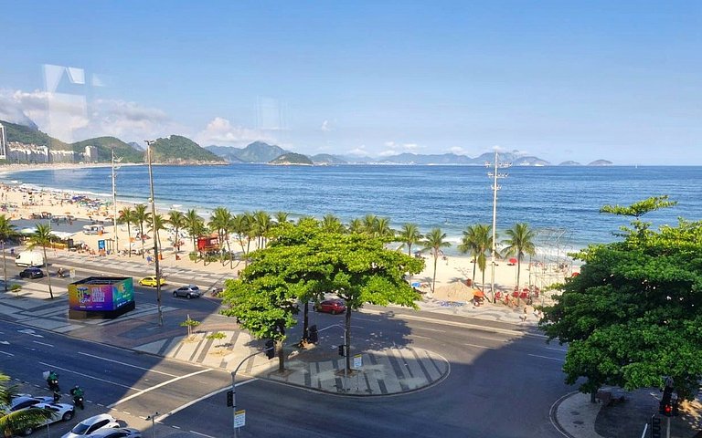 Conforto e privacidade poucos passos do mar