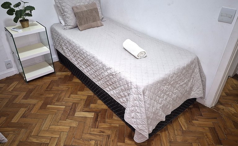 Conforto e privacidade poucos passos do mar