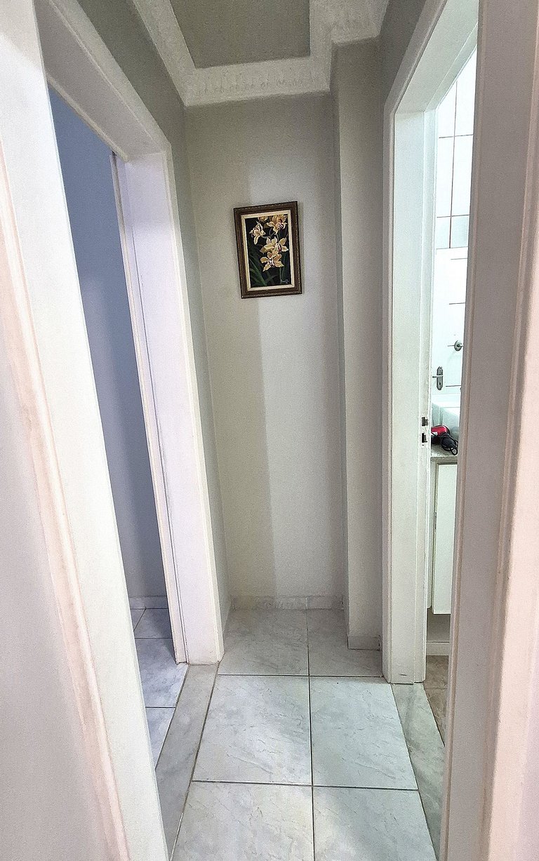 Comfort and privacy 1 block from the beach