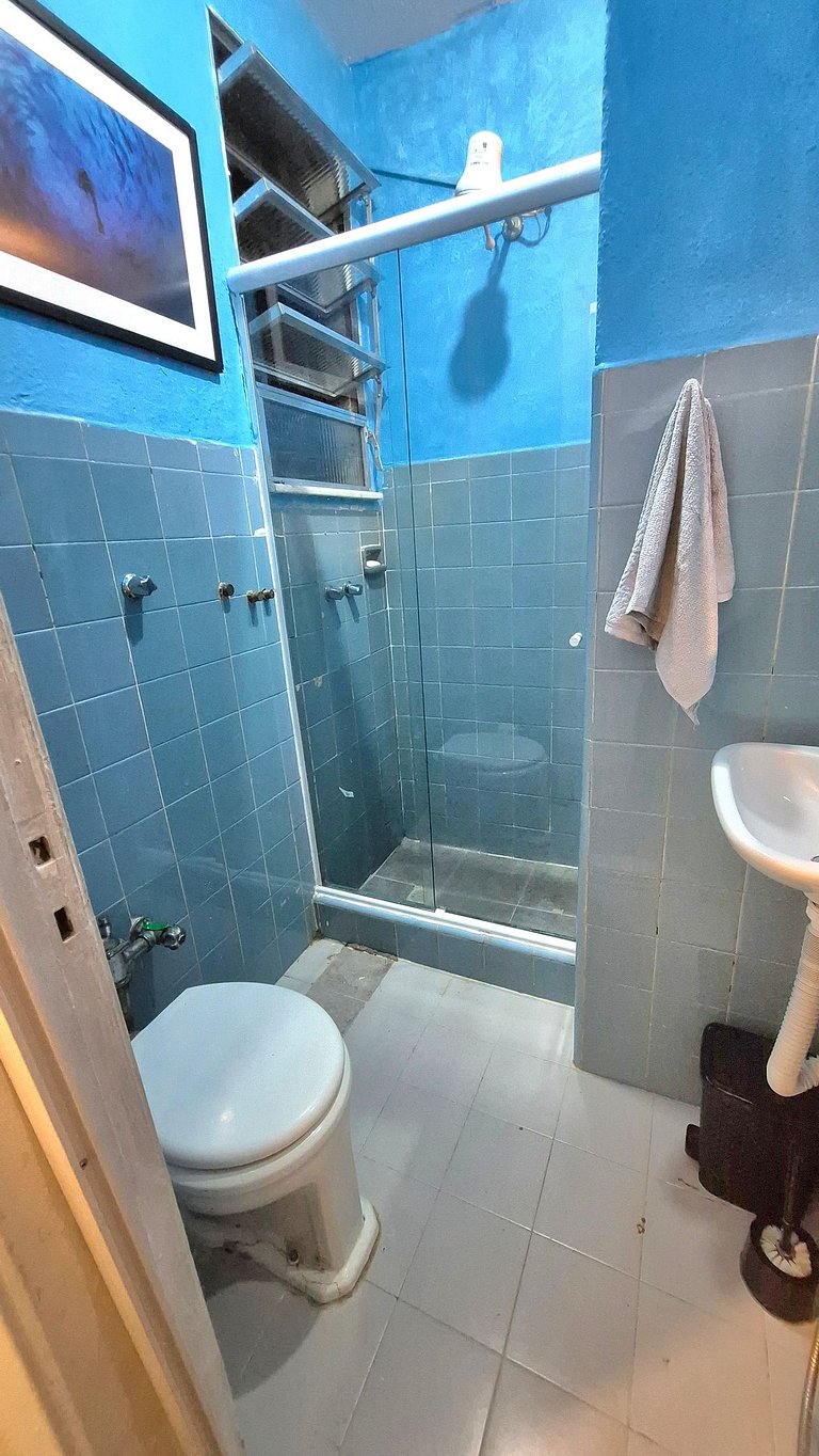 Estúdio 1 quadra da praia