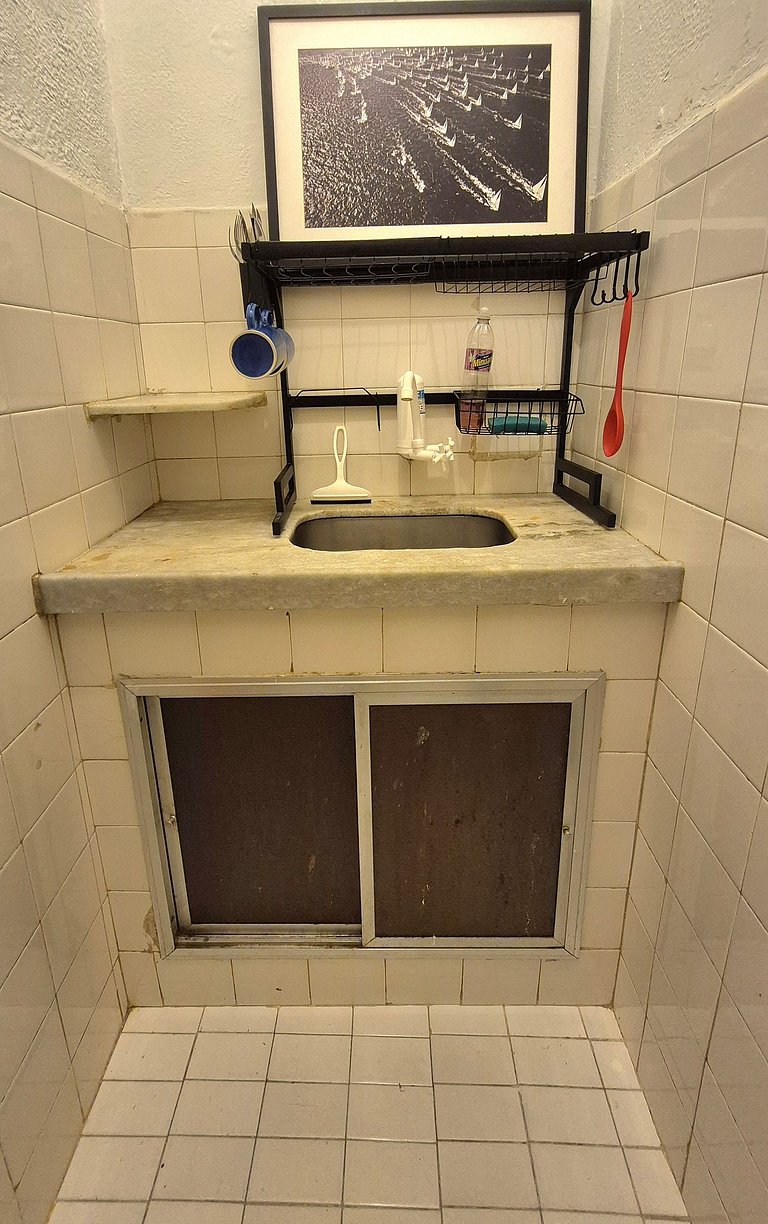 Studio just a block from the beach