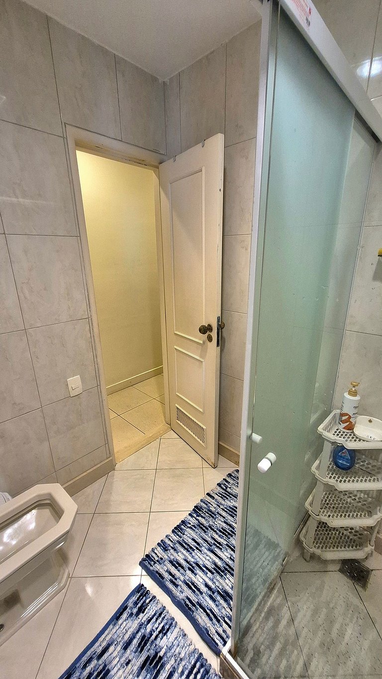 Conforto e privacidade a poucos metros do mar