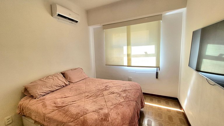 Near Arpoador, Ipanema e Copacabana beaches