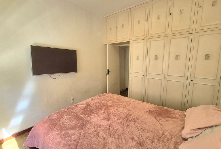 Near Arpoador, Ipanema e Copacabana beaches