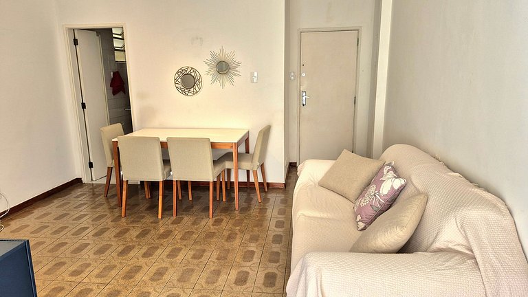 Próximo as praias de Ipanema e Copacabana