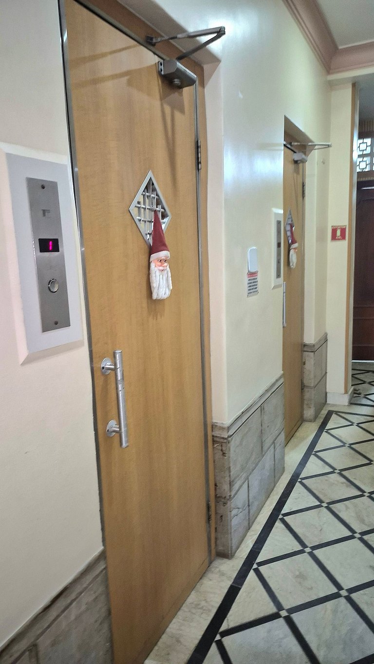 Estúdio moderno 2 quadras da praia