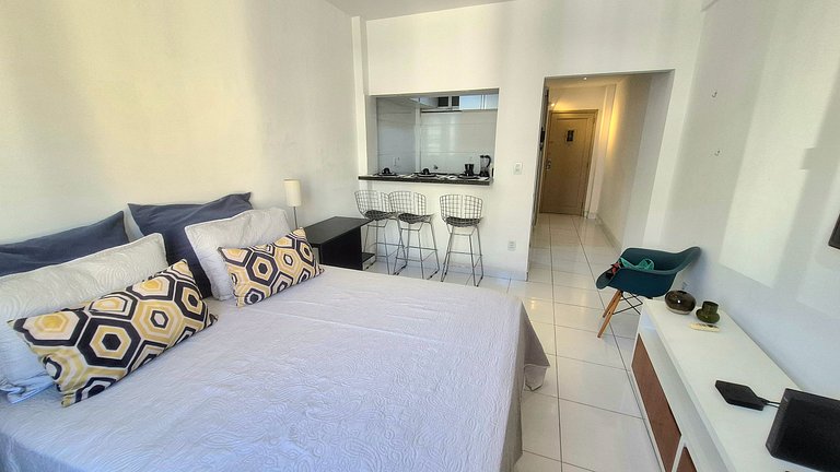 Cozy flat 2 blocks from the beach