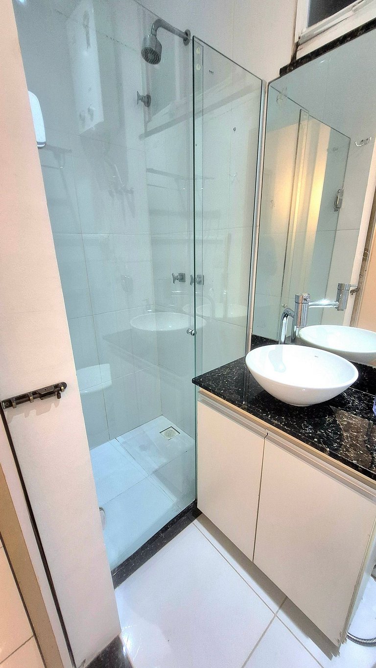 Cozy flat 2 blocks from the beach