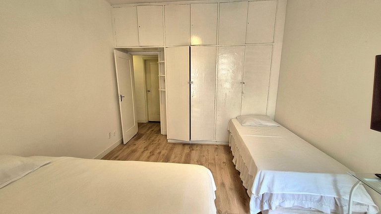 Copacabana Puesto 6, a sólo una cuadra de la playa.