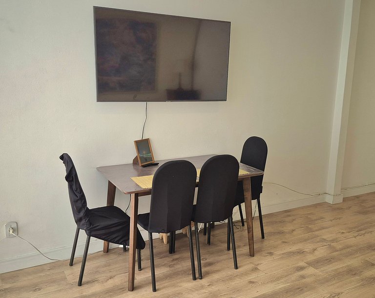 Copacabana Post 6, just one block from the beach