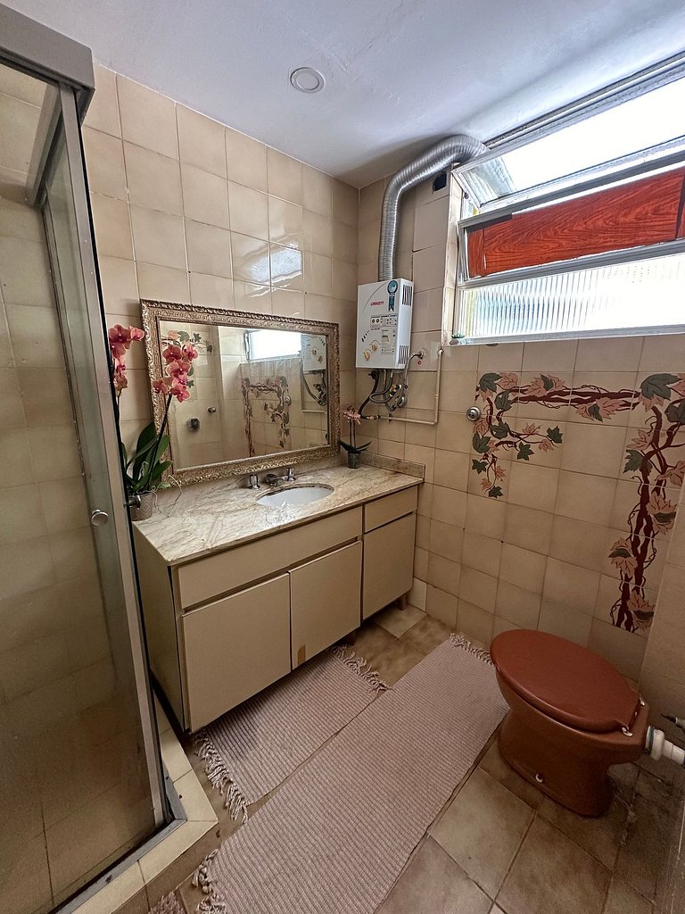 Copacabana posto 6 apenas 1 quadra da praia