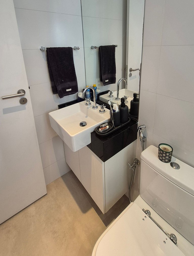 Cobertura duplex 1 quadra da praia