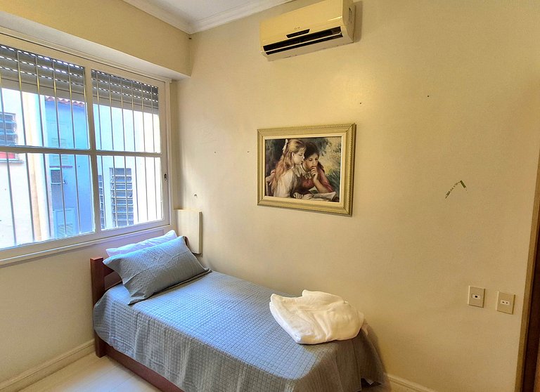 Conforto e privacidade no coracao de Ipanema