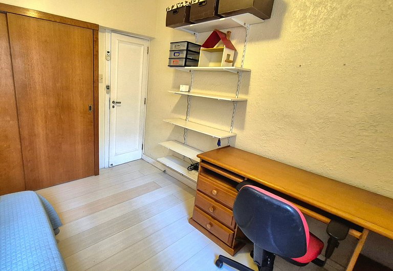 Ipanema best spot up to 5 people