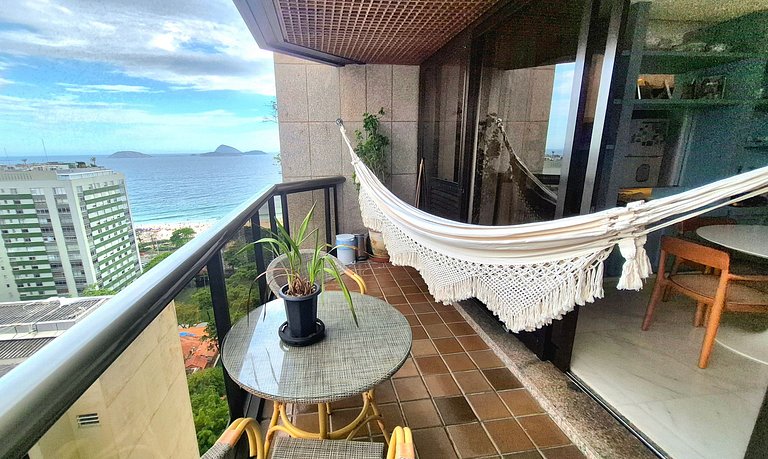Ipanema 1 block from the beach with an ocean view